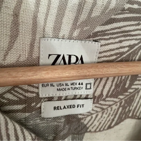 ZARA Linen Blend Leaf Printed Short Sleeve Shirt NWOT - Picture 8 of 10